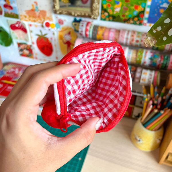 Mushroom Pouch